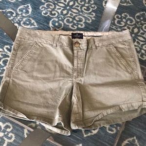 American Eagle Midi shorts stretch size 14